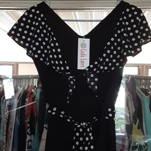 Womes black and white jumpsuitw/belt